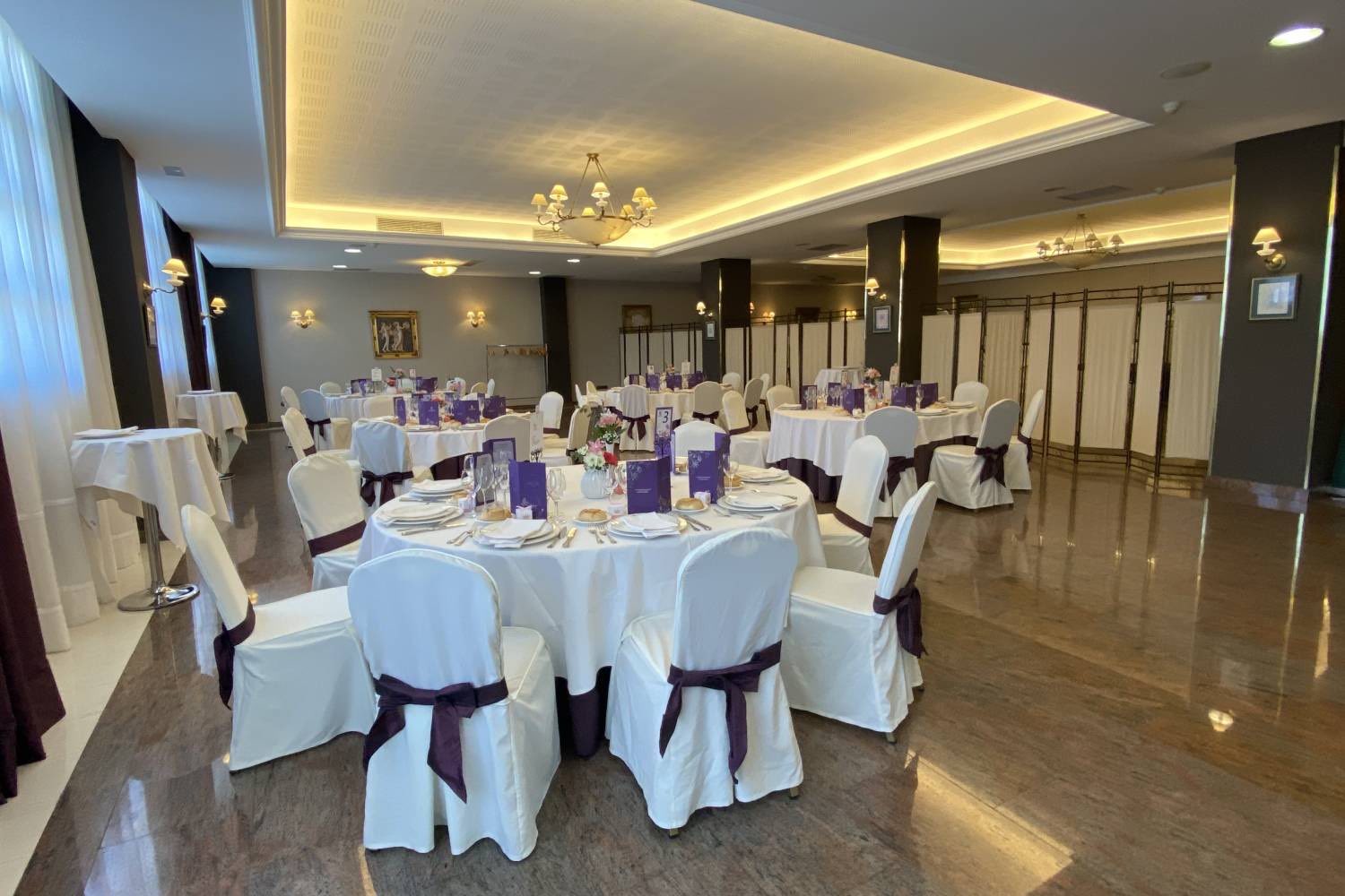Empresas salon mesas